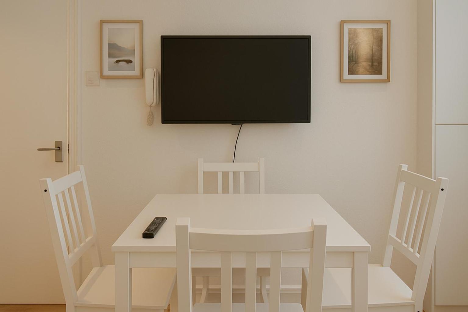 קארדיף 2 Bedroom Apartment Nr City Centre, Uni & Parks מראה חיצוני תמונה